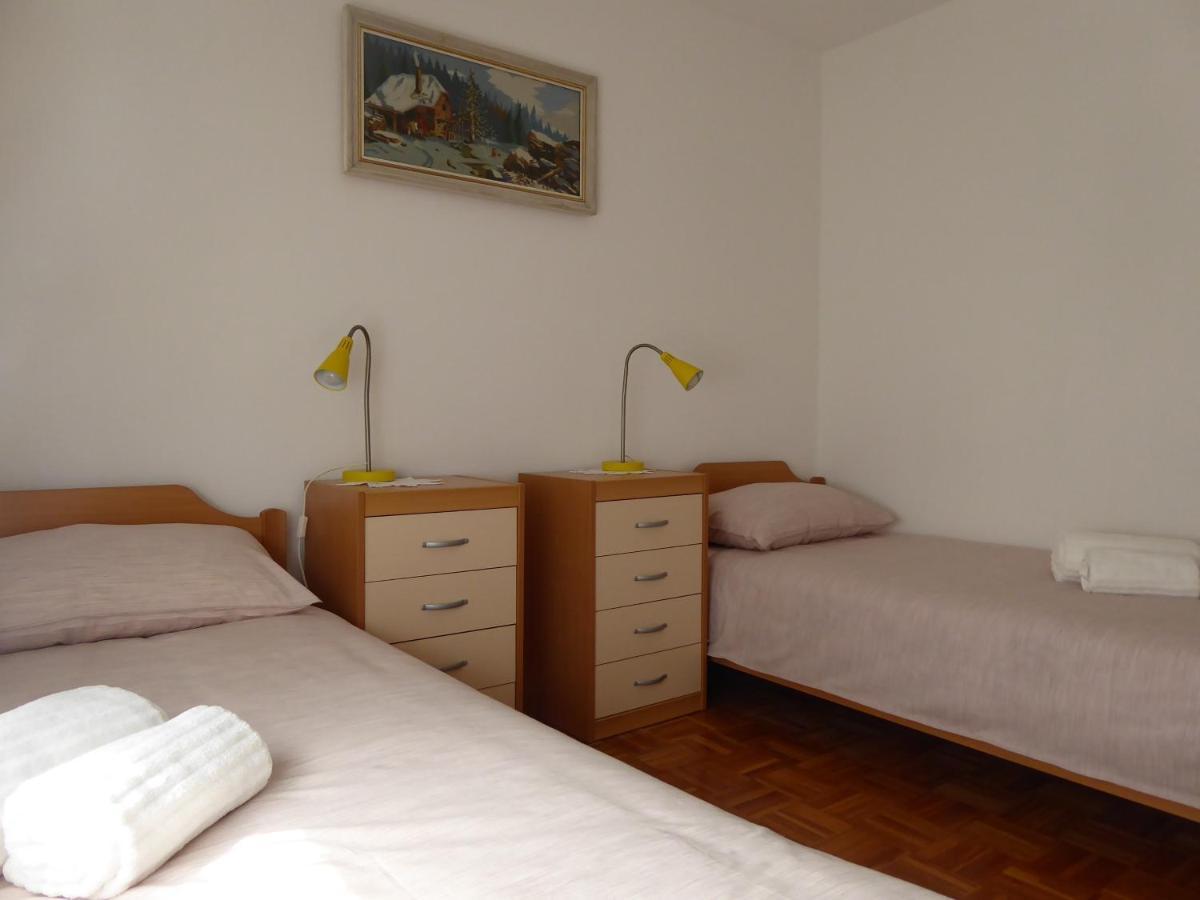 Apartma Panorama โคบาริด ภายนอก รูปภาพ