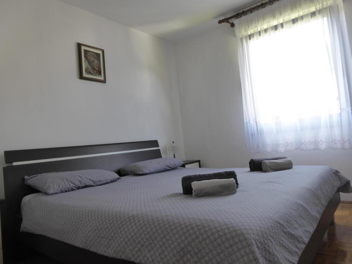 Apartma Panorama โคบาริด ภายนอก รูปภาพ